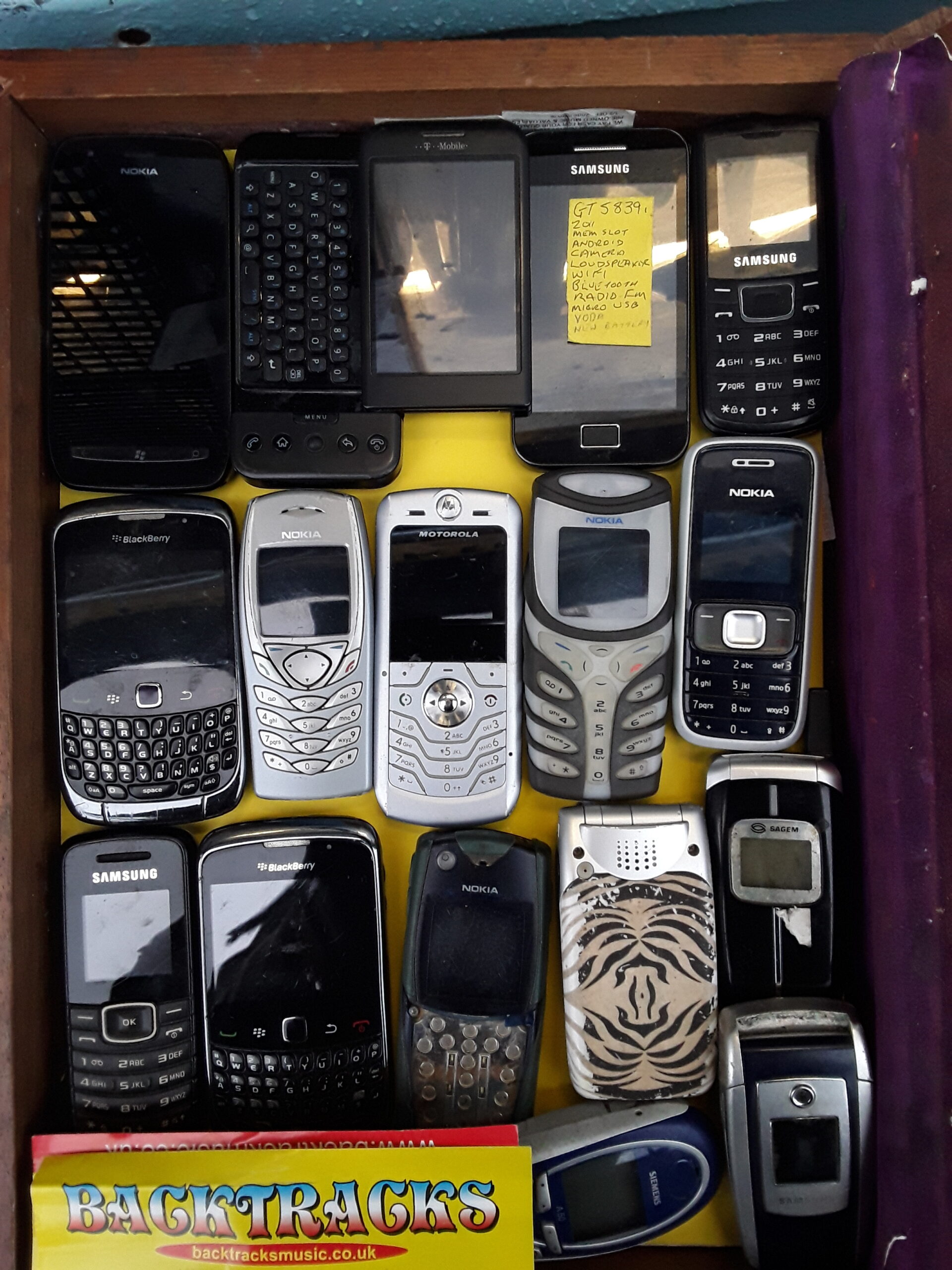 Mobile phones for sale